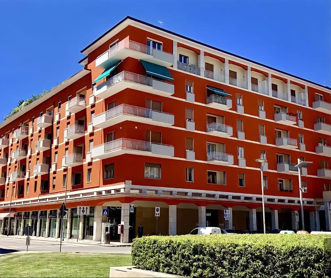 Casa Vacanza Elena فيرونا المظهر الخارجي الصورة